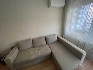 ДИВАН - запазен, 1,50 м на 2.40 м бежово кафяв