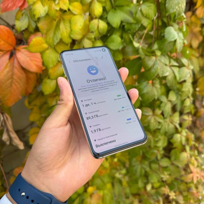 Samsung S10E sotiladi Uzb buylab dastavka bor