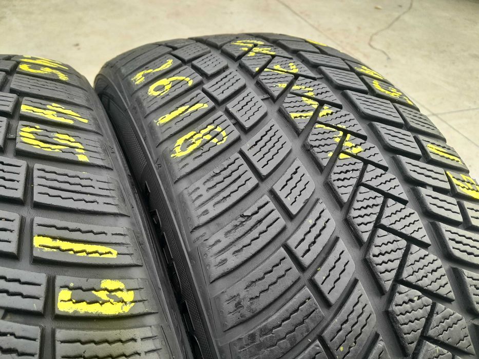 Doua anvelope de iarna 245 45 19 vredestein wintrac pro profil 7 mm