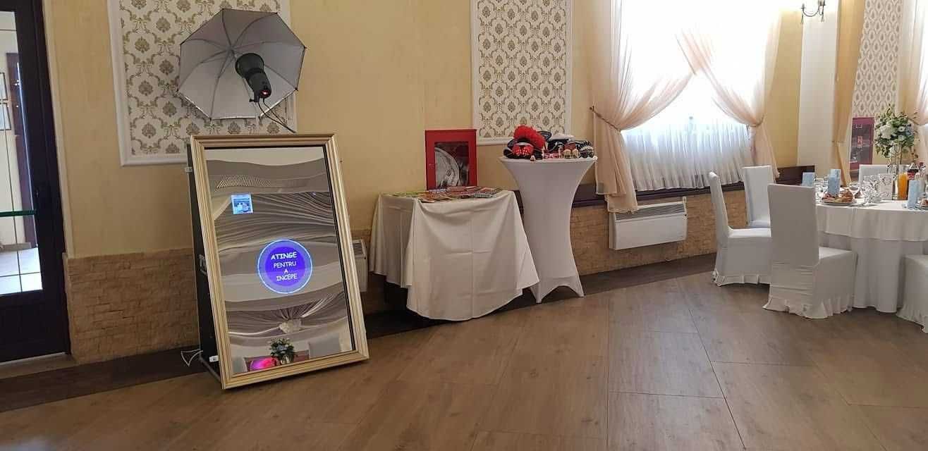 VAND Photobooth complet – 3x cabine Magic Mirror + accesorii