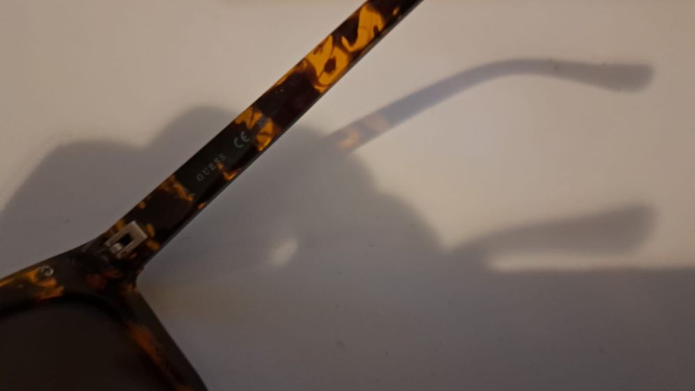 Ochelari de soare GUESS  DAMA