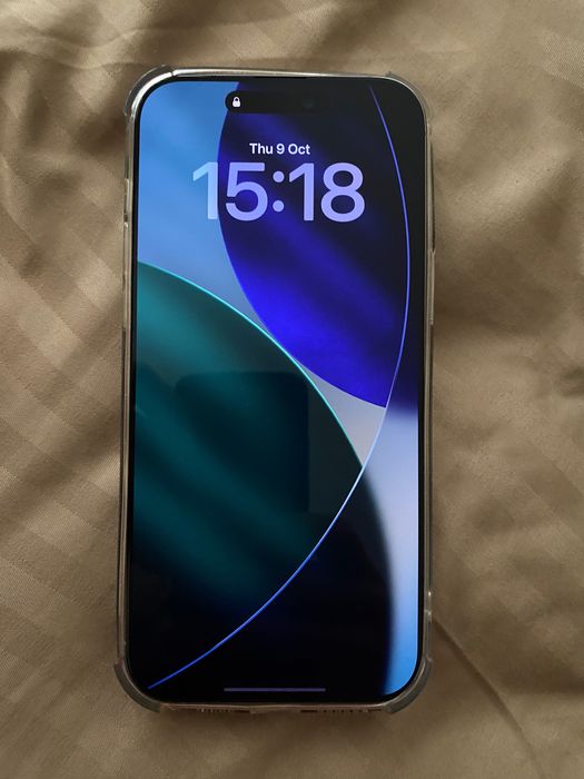 iPhone 16 pro Max  100 %батерия,  без забележка, като нов е !