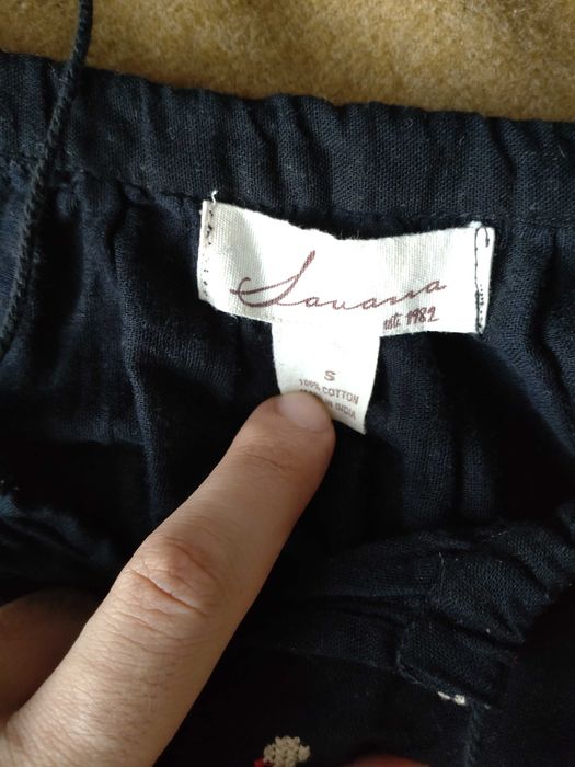 Rochie traditionala, Fusta, Maiou