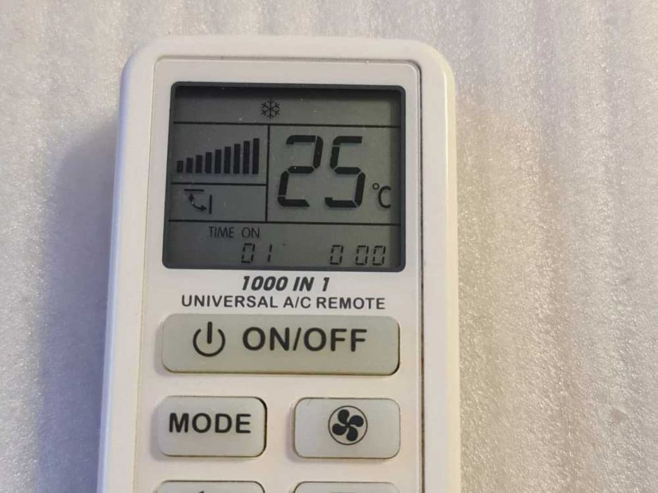 Telecomanda aer conditionat CHUNGHOP K-108es TOSHIBA PANASONIC SANYO