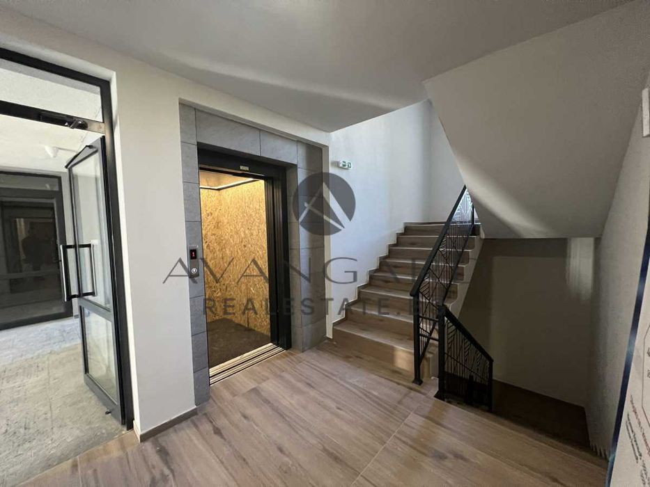 Продава се Двустаен апартамент в Пловдив, Остромила - 82 кв.м за 1125 €/кв.м - Снимка #8