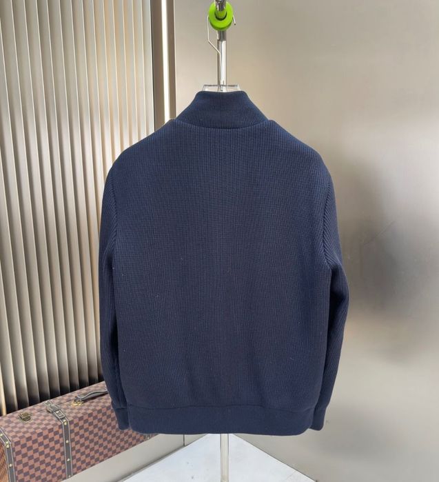 Geaca Moncler Pe Stoc marime 1 si 2  M,L