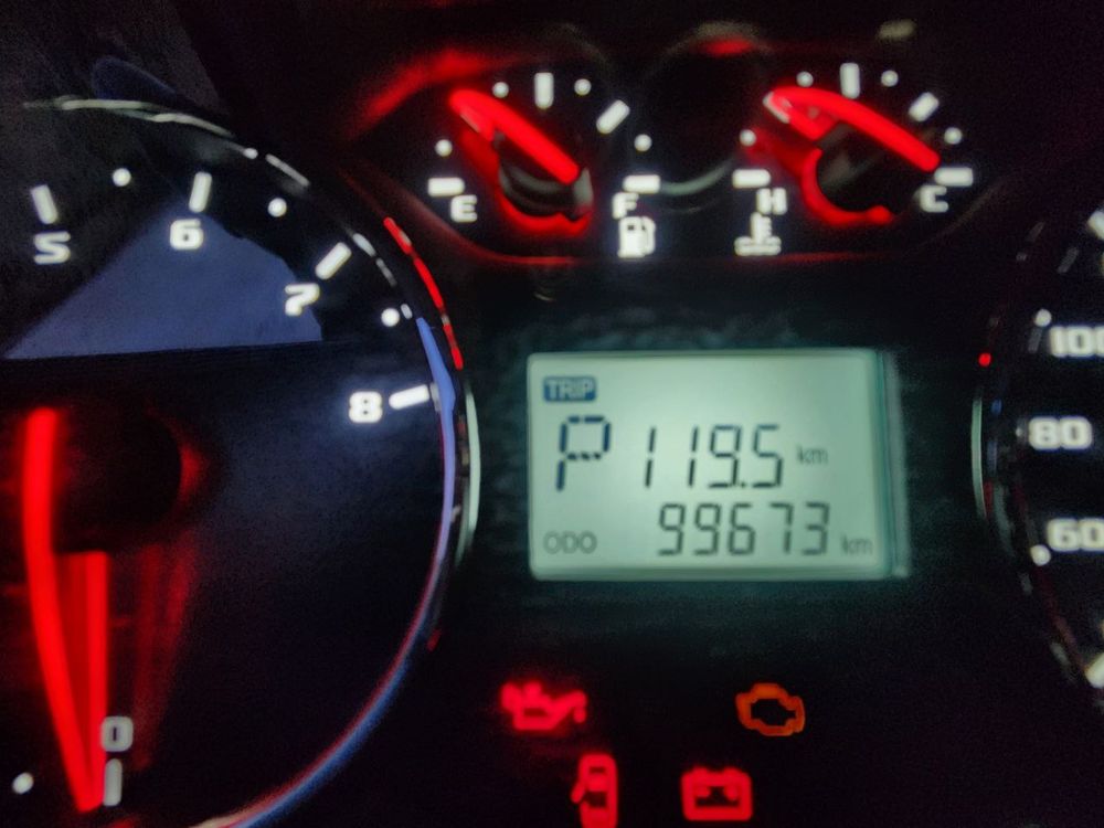 Chevrolet Gentra 19 3 poz avtomat Full Srochna