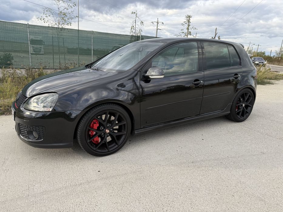 Vand Golf 5 GTI impecabil