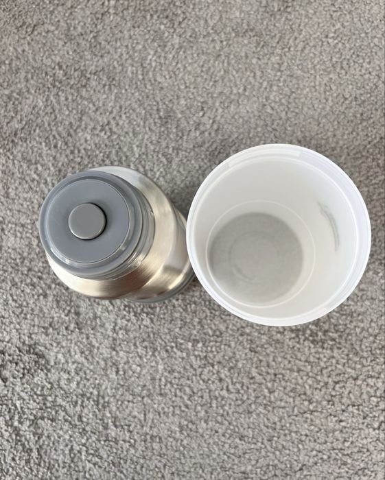 Incalzitor si termos portabil nefolosit