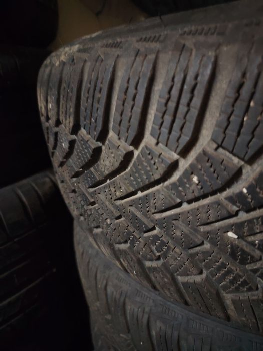 Зимни Гуми 205/55/16 с алуминиеви джанти за Мерцедес Ц класа  2012г W