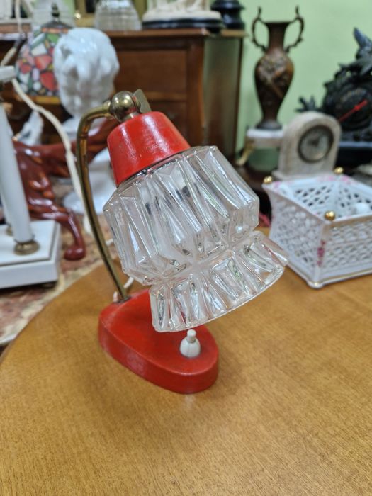 Страхотна рядка антикварна немска настолна лампа