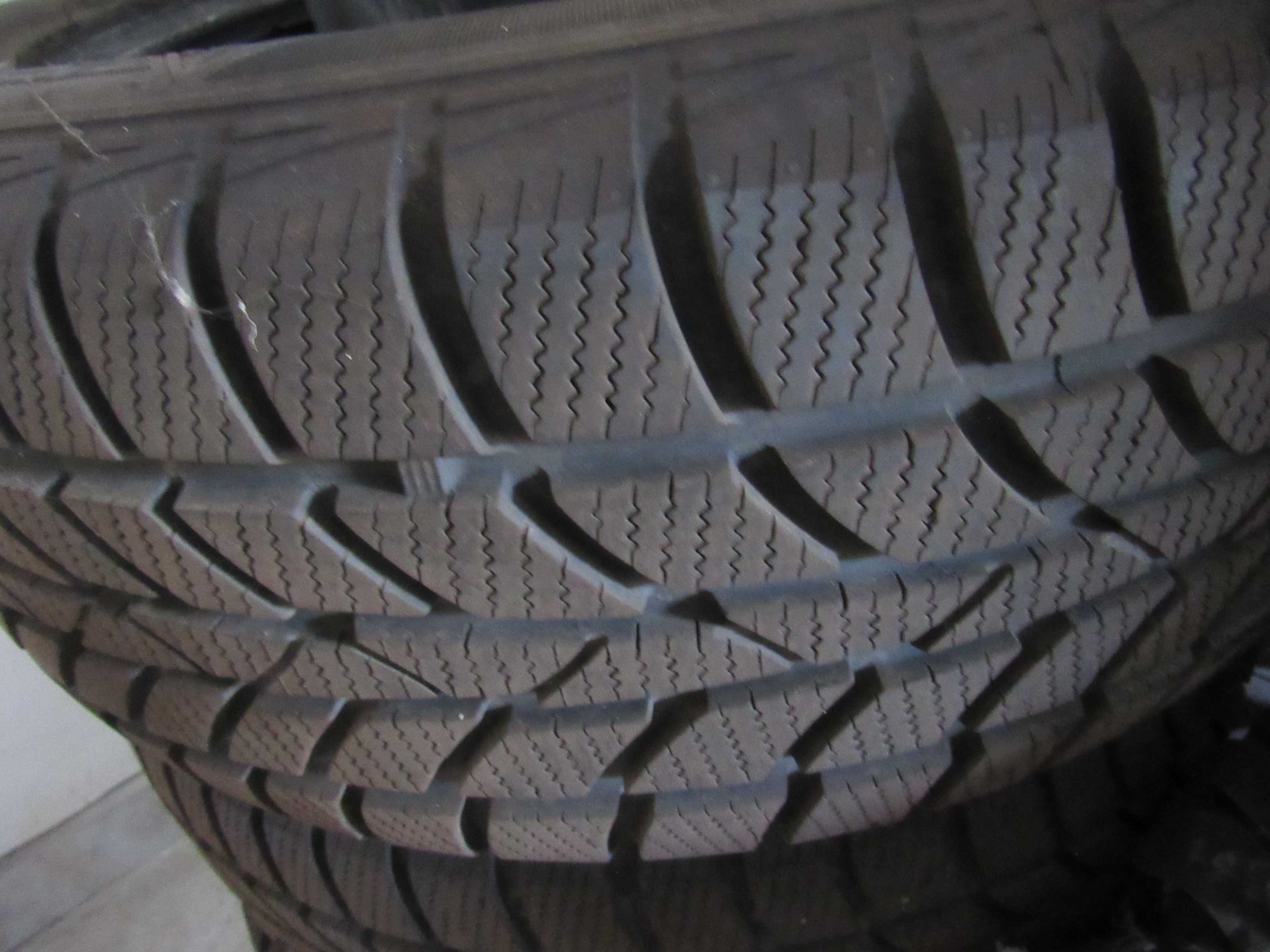 Зимни гуми  HANKOOK 4 броя