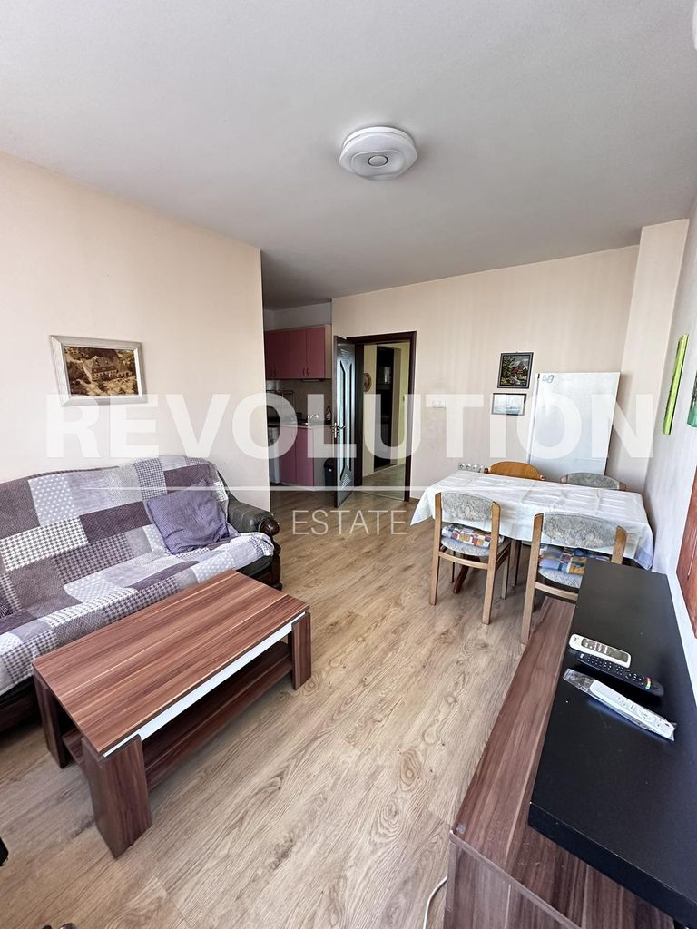 Дава се под наем Тристаен апартамент в Пловдив, Кършияка - 75 кв.м за 500 € - Снимка #2