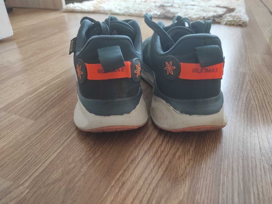 Обувки Goretex RunMax