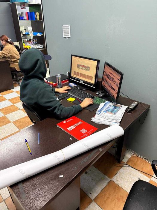 Офисный стол Письменный стол  компьютерный стол