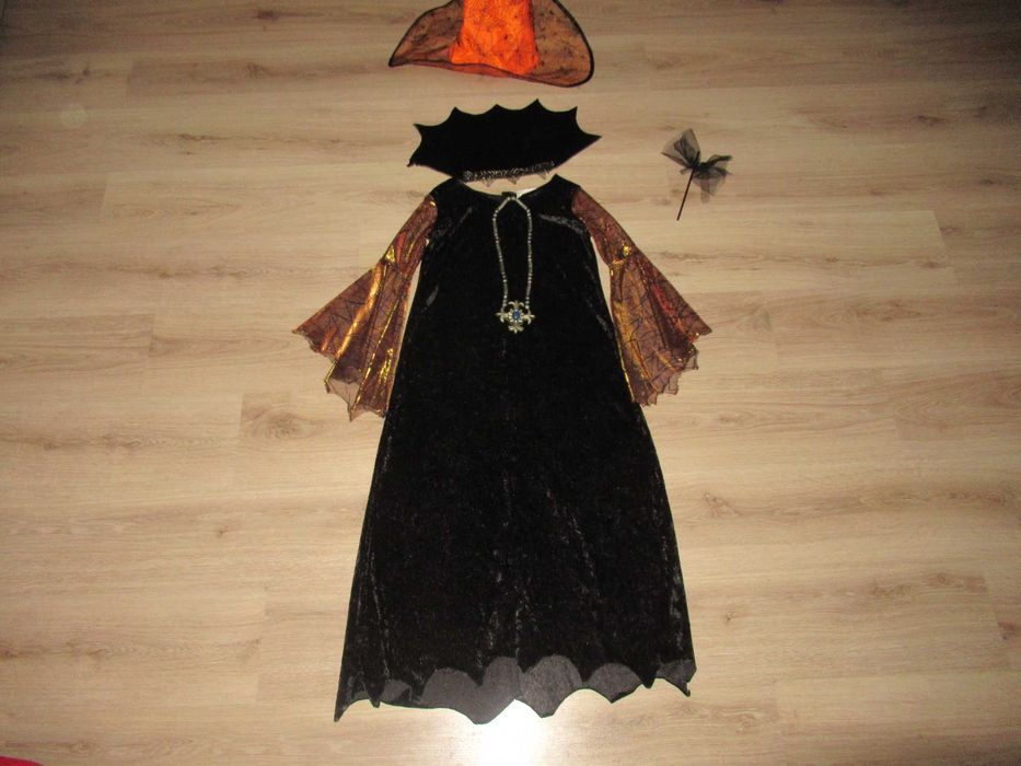 ХЕЛОУИН костюм/рокля--КРАСИВА рокля с аксесоари--128 номер