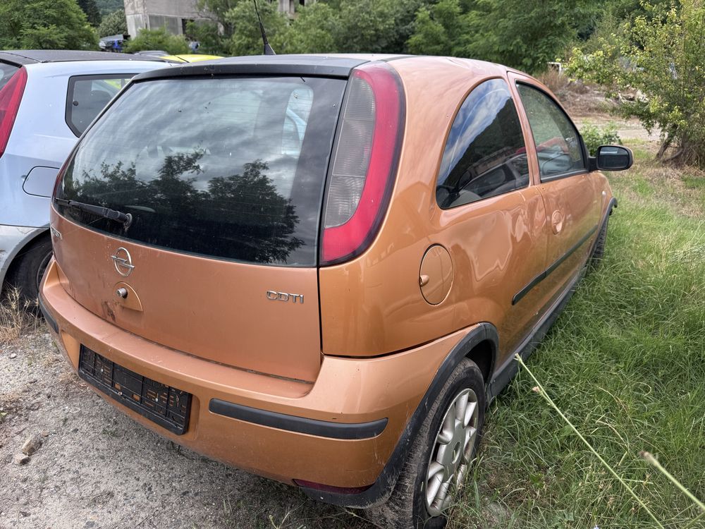 Opel Corsa C 1.3cdti 70hp 2005г На Части