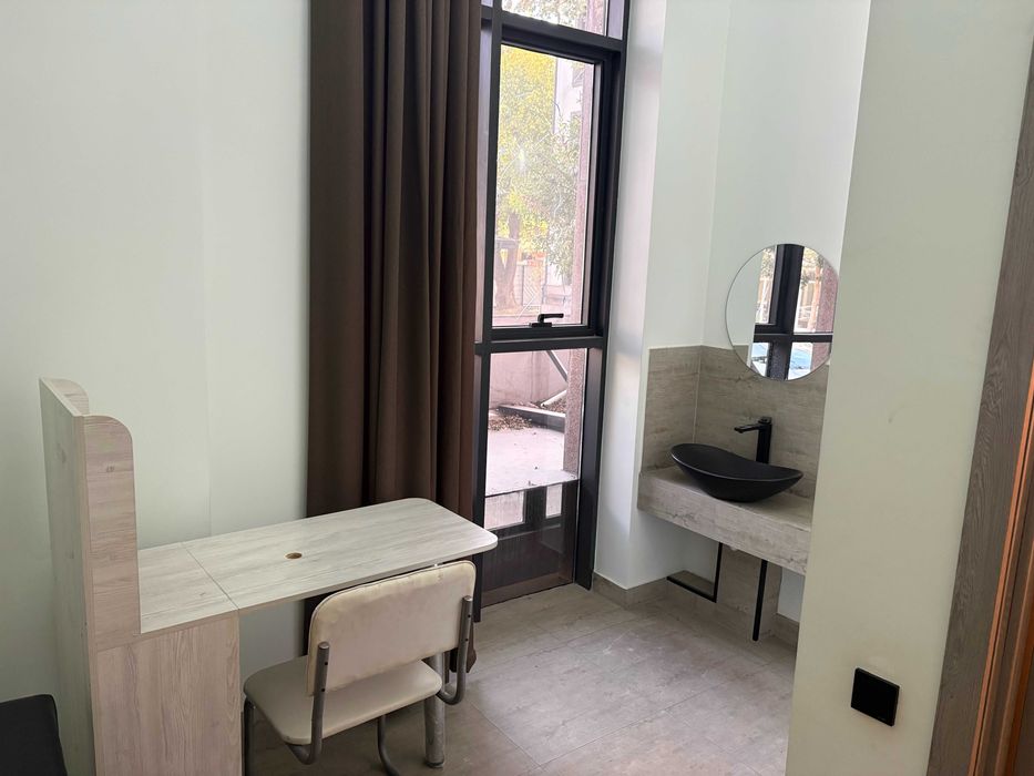 Срочно! Коммерческое помещение в Ц-5 — 267 м² в Центре.