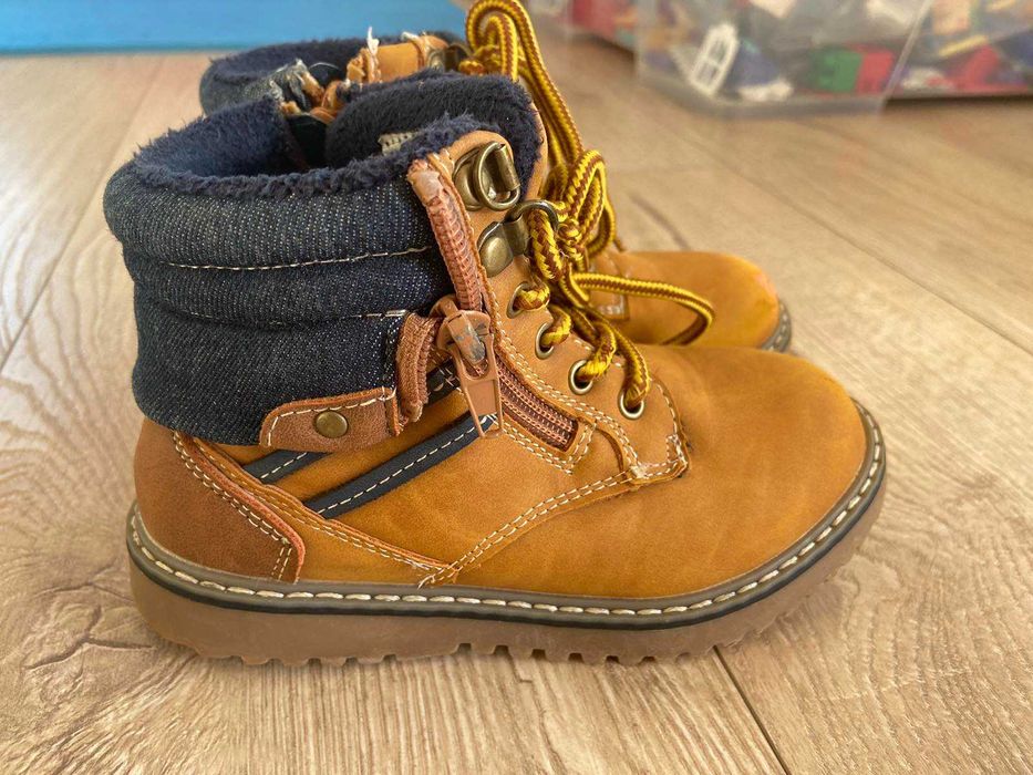 Детски обувки - маратонки, боти - номер 27