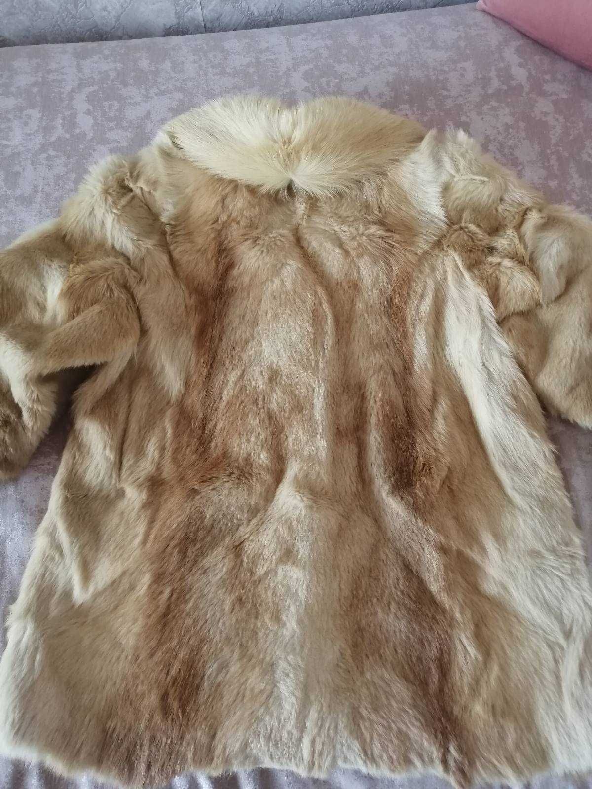 Дамско кожено палто от чакал