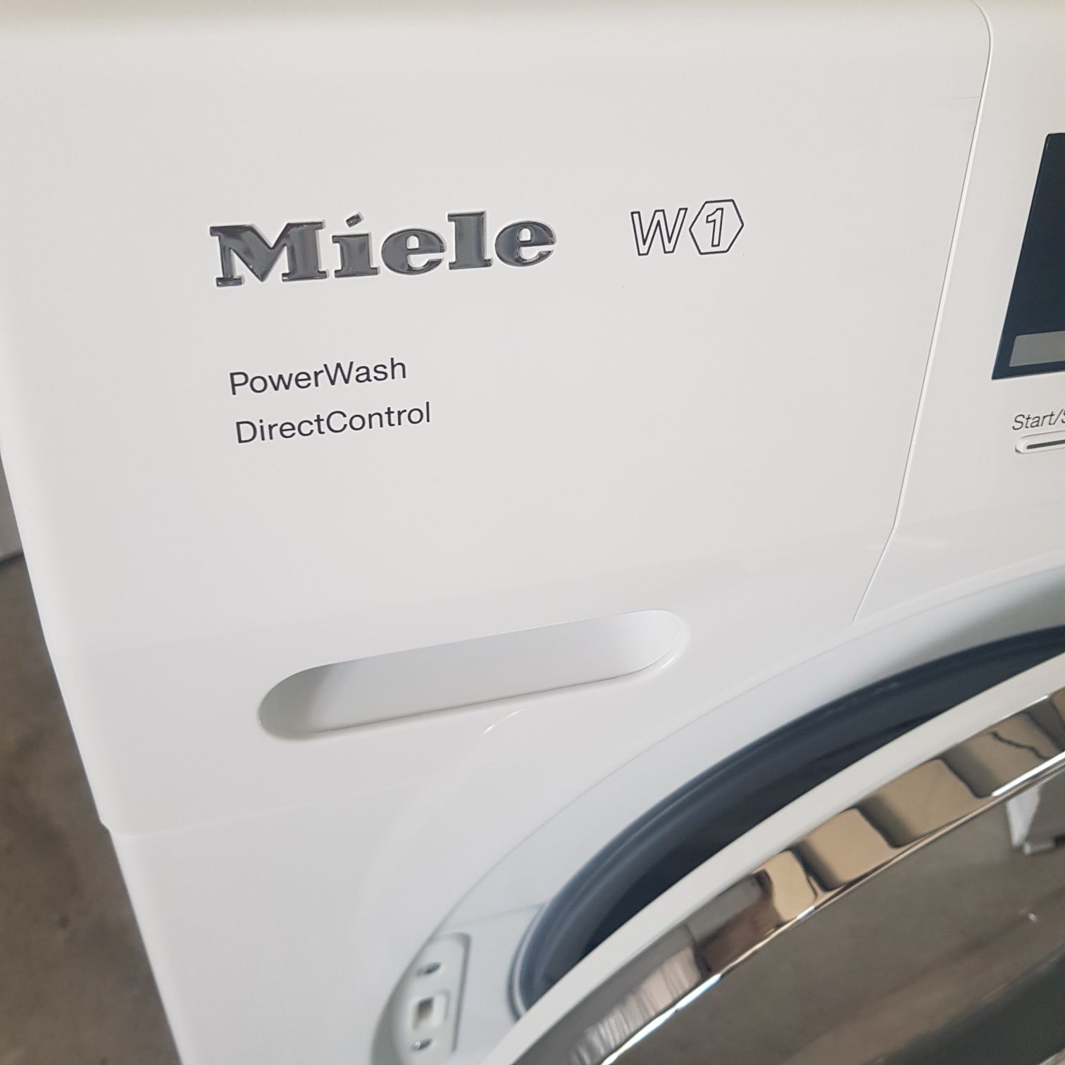 Пералня- MIELE- W1