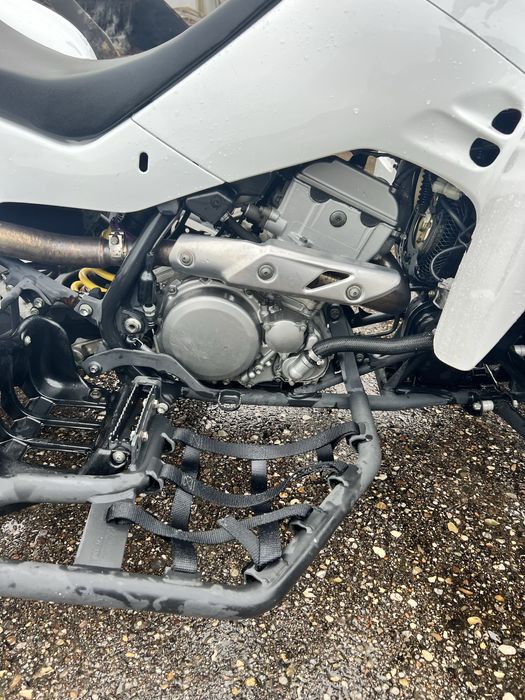 Se vinde suzuki ltz unicat 400
