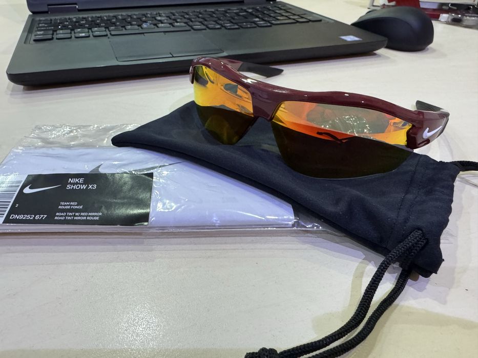 Ochelari soare Nike Show X3