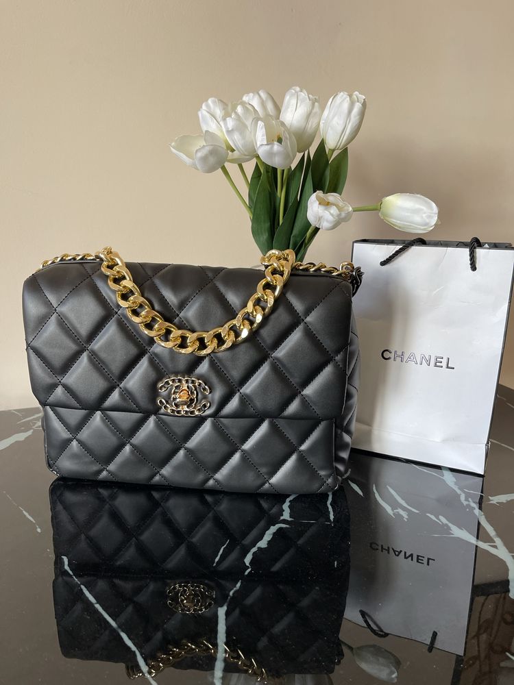 Дамска чанта Chanel 19 Large Flap Bag черен