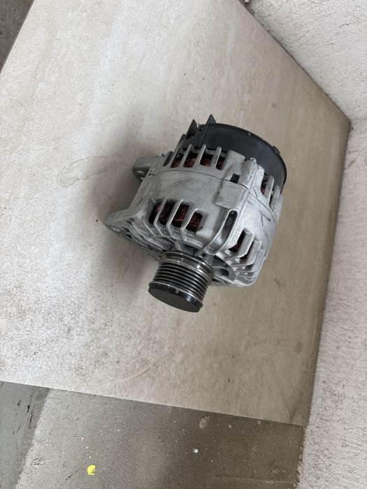 Alternator Lucas  renault megane 3 1.5 dci 110cp