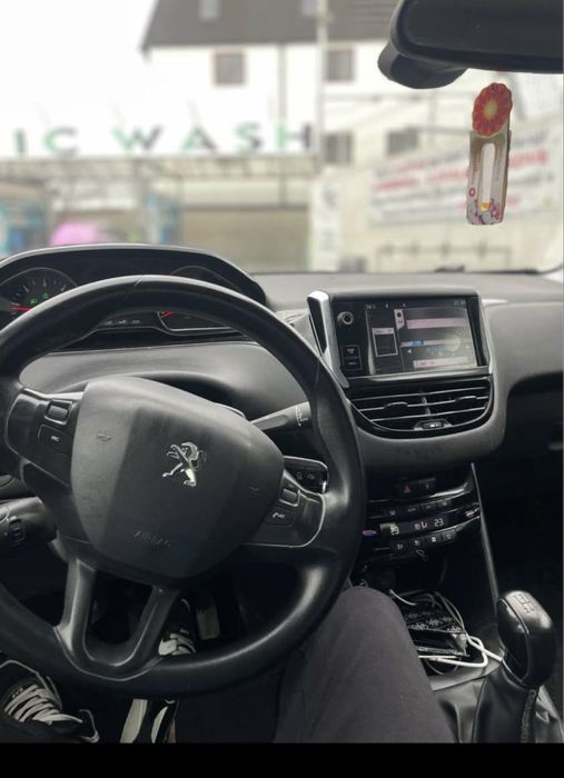 Vand Peugeot 208 2012 1.4 HDI