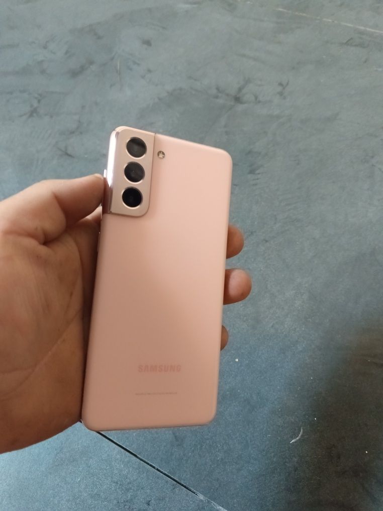 Samsung s 21 5 g 8 _256 talik radnoy tinniq