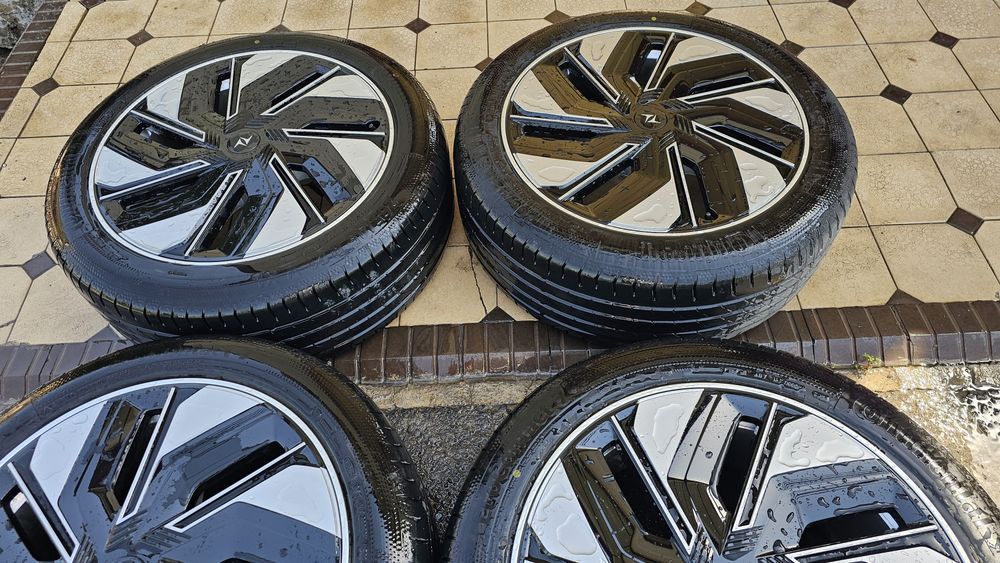 Шины Continental 265/45/21