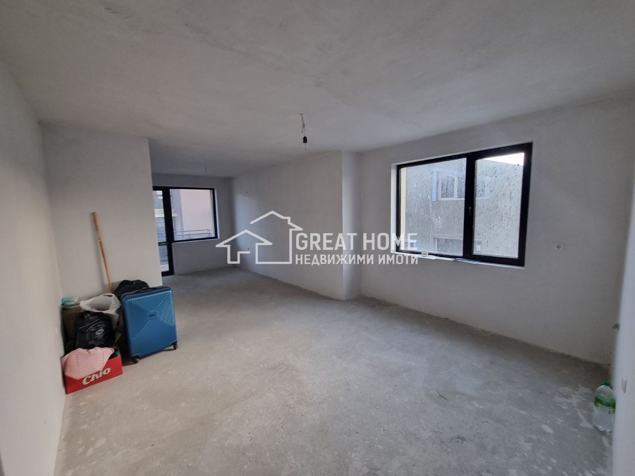 Продава се Двустаен апартамент в Търговище, Център - 72 кв.м за 1134 €/кв.м - Снимка #1