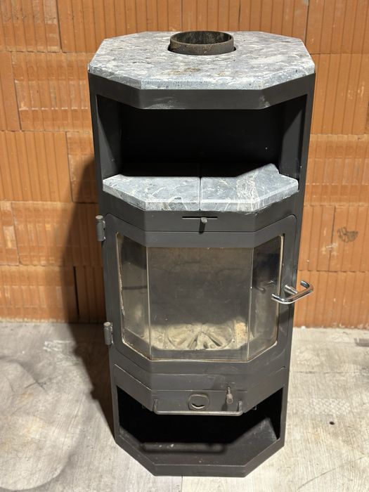 Sobe/semineu model Hark