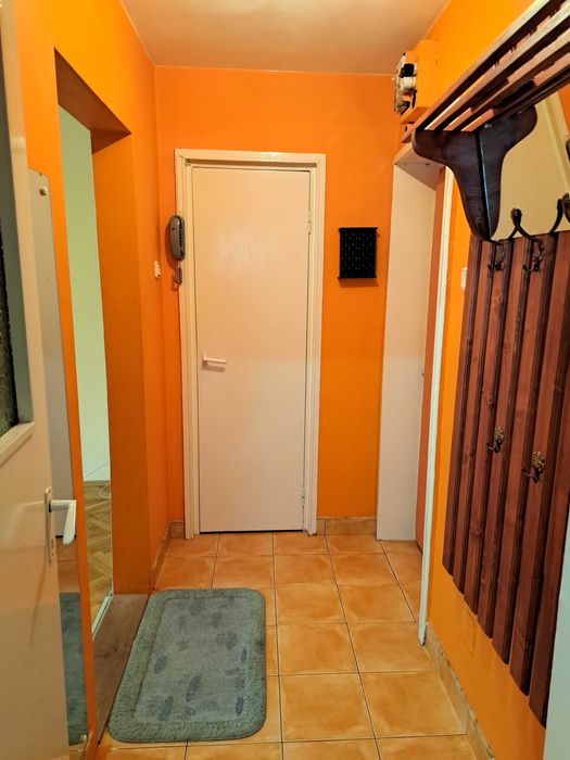 Vand apartament 2 camere, circular, TG. Mures, Dambu