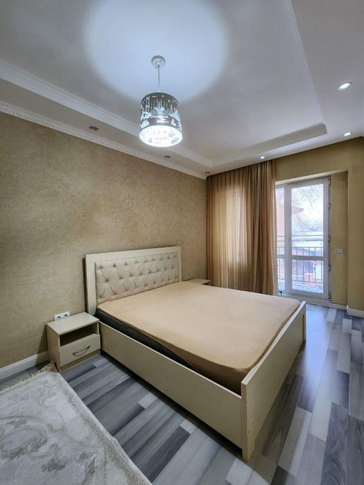 Продам кровать двухспальную