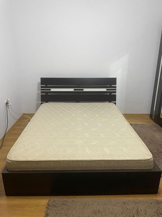 Pat 160x200 + saltea stare buna