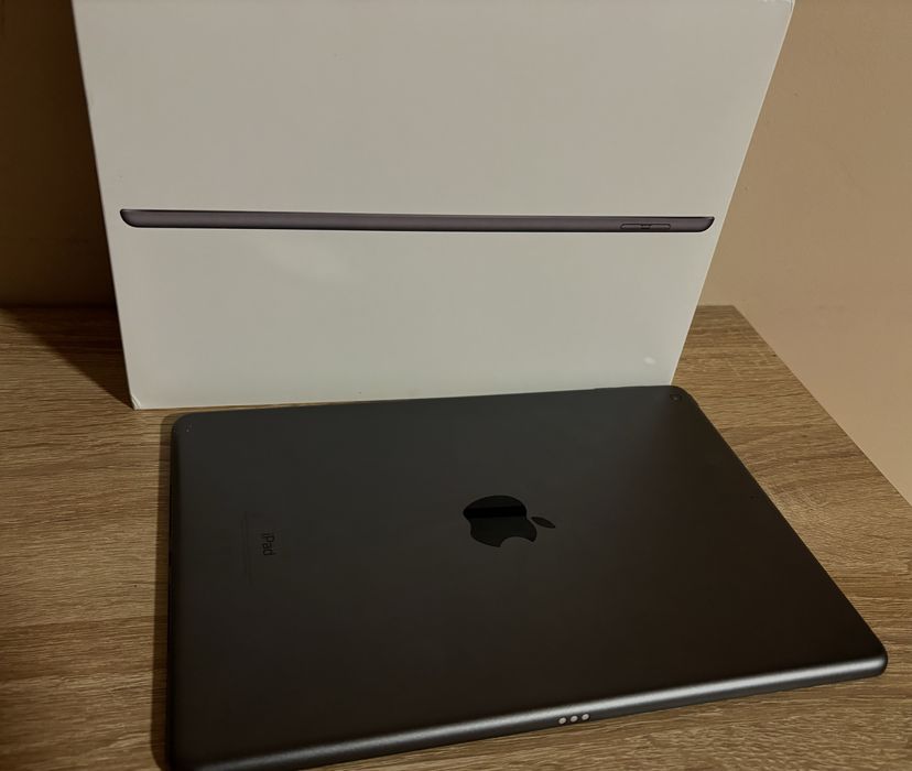 Ipad 7th Generation, 32 GB, WIFI