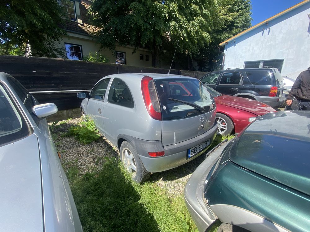 Vand Opel Corsa Gri/NEGOCIABIL