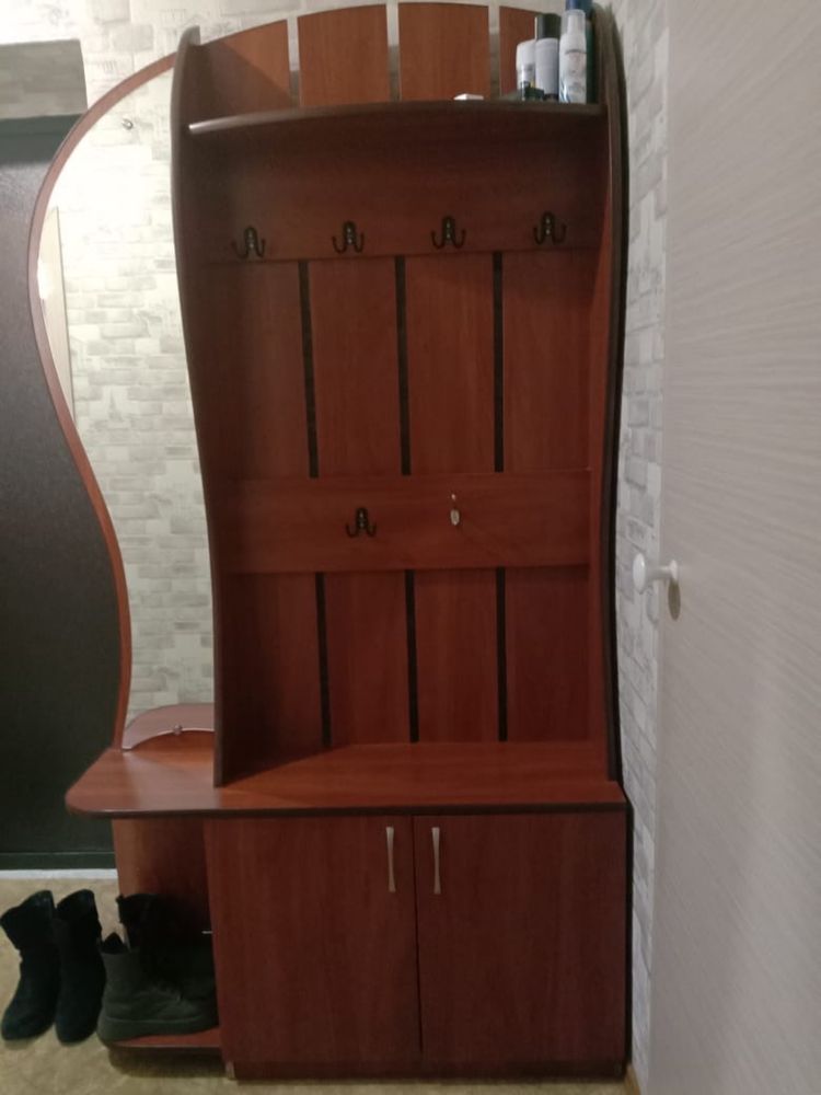 Продается прихожая
