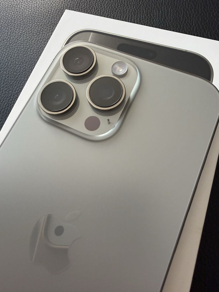 Iphone 16 Pro Max 512 GB  В ГАРАНЦИЯ !