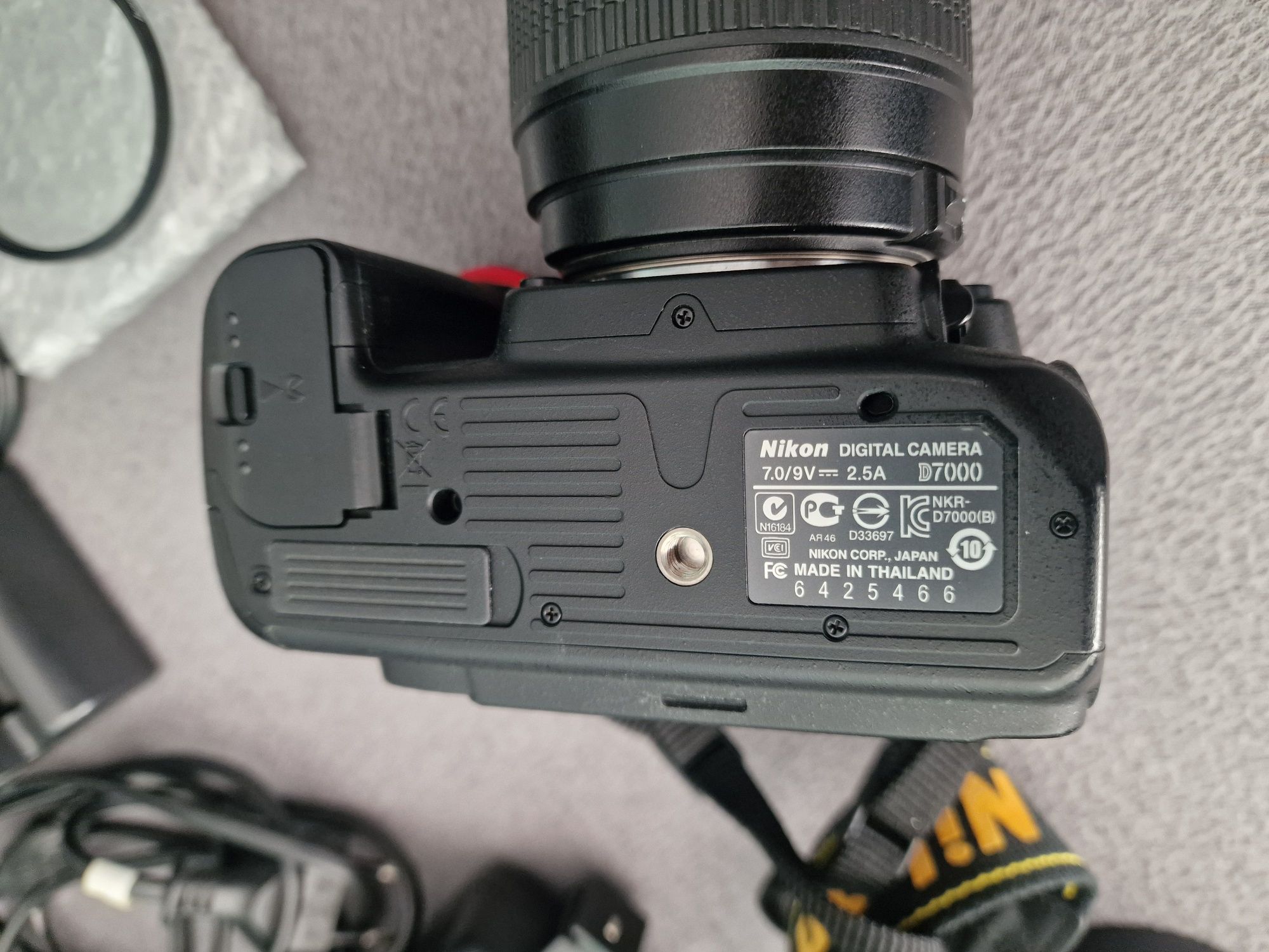 Nikon D7000 + 2 обектива , чанта на 15к