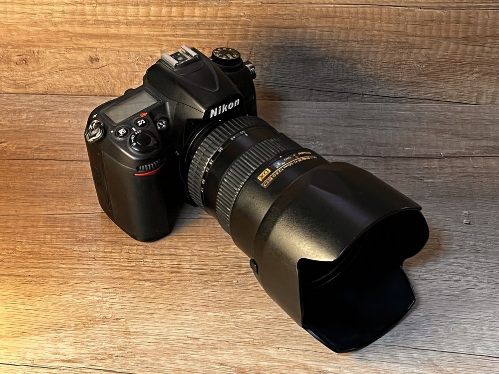 Nikon D7000 + Nikor 17-55, F2.8