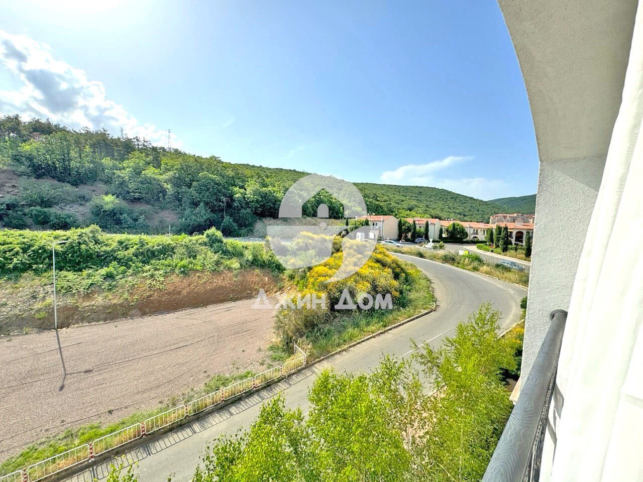 Продава се Двустаен апартамент в к.к. Елените - 62 кв.м за 896 €/кв.м - Снимка #6
