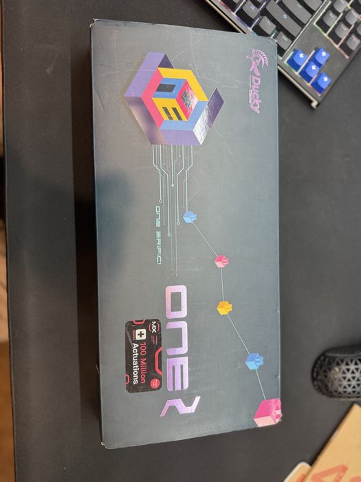 Игровая клавиатура Ducky one 2