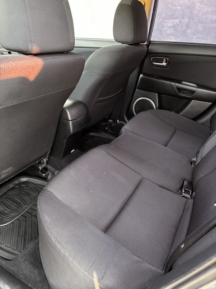 Mazda 3 Kintaro.