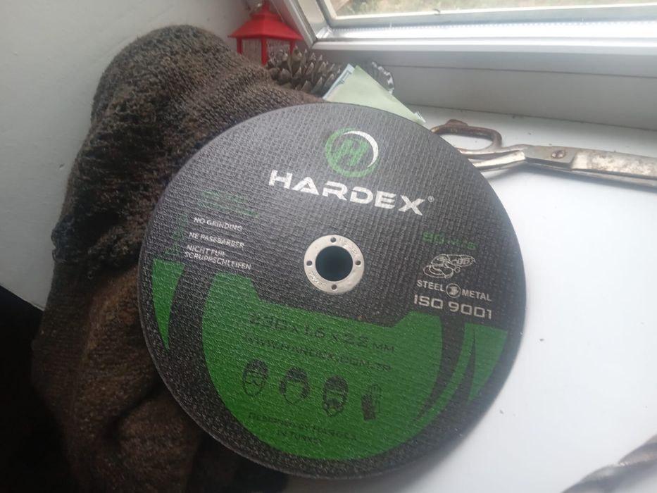 Продам диски для болгарки отрезные размер 230мм