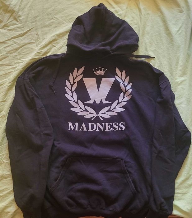Оригинален суитчер (худи) на група Меднес (Madness)