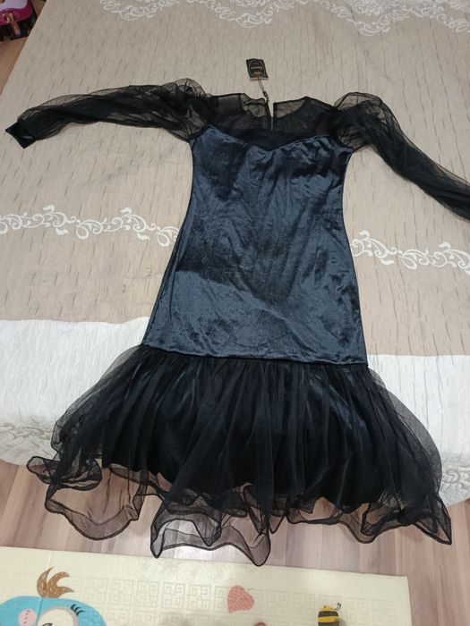 Платье новое с этикеткой