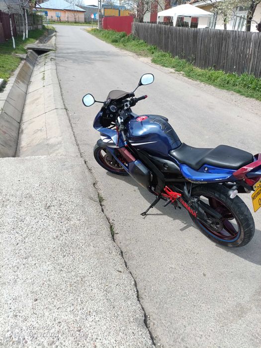 yamaha tzr 50 se conduce cu cat B